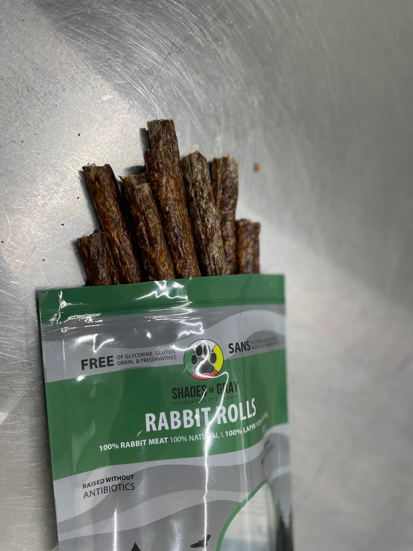 Rabbit Roll Pet Treats made with organic all natural 100% Rabbit, for your cats and dogs. Free of Glycerine, Gluten, Grain & Preservatives.