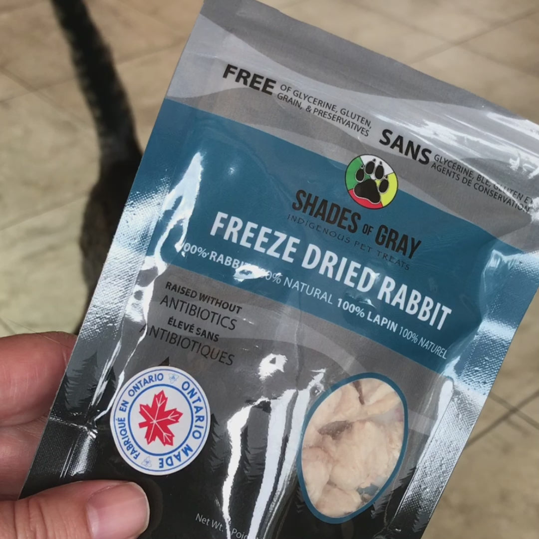 Freeze Dried Rabbit Snack Pet Treats made with organic all natural 100% Rabbit Tenderloin, for your cats and dogs. Free of Glycerine, Gluten, Grain & Preservatives.